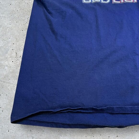 Bud Light Beer Sports Football Players Graphic T-Shirt Patched Logo Navy Sz 2XL - Picture 2 of 11